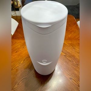 Up & Up Odor Control Nursery Diaper Pail, Barely Used